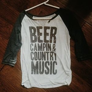 • SOLD • Buckle baseball tee